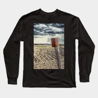 old metal case Long Sleeve T-Shirt